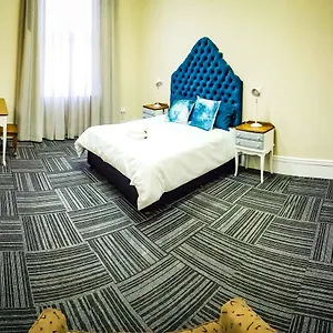  Hostel The Harbour Masters House